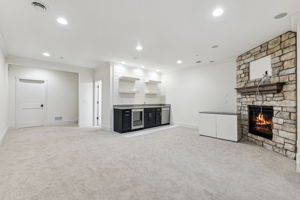29_Interior