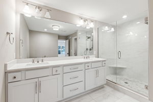 21_Interior