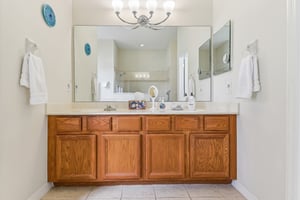 Aurora Dr-029.jpg