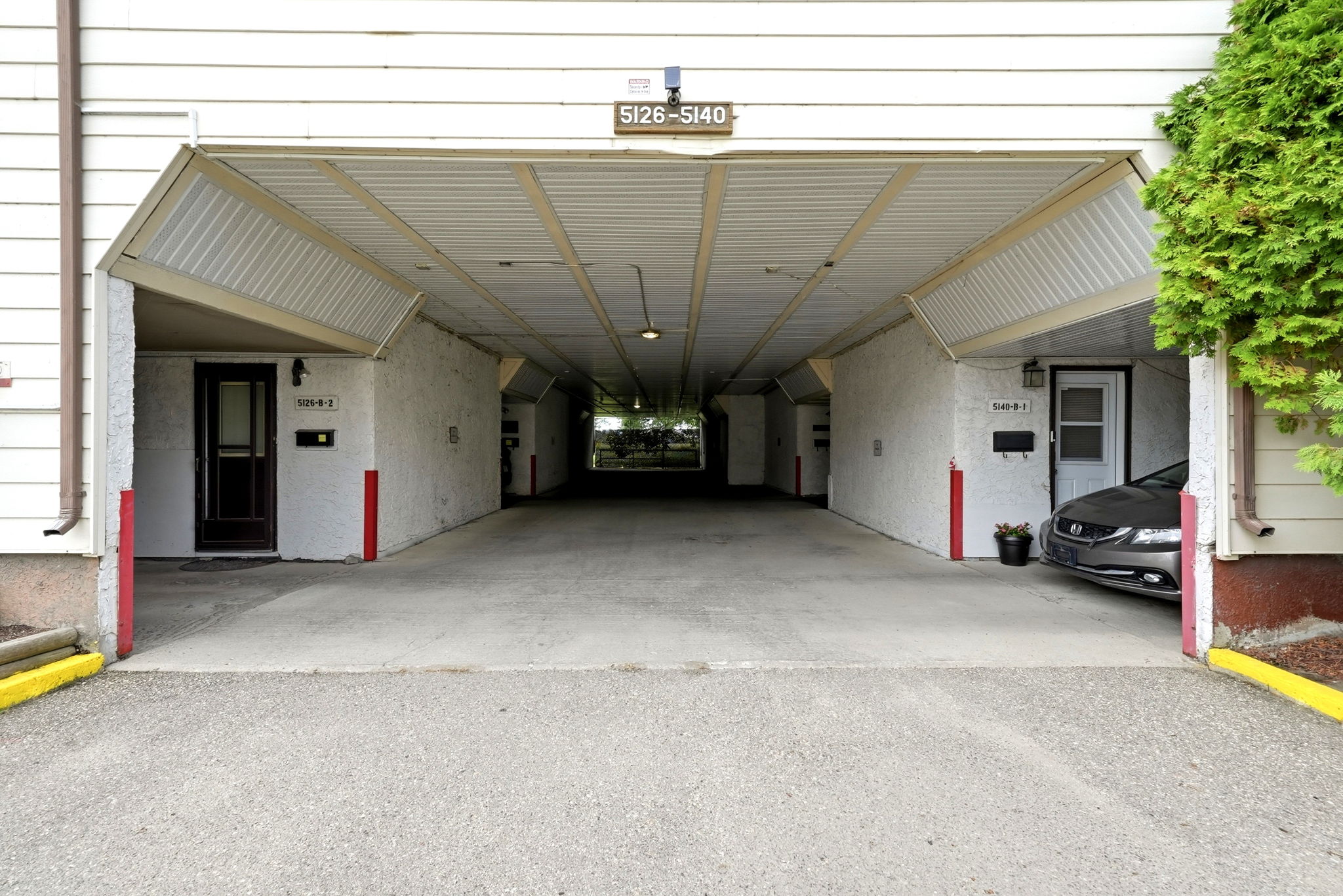  Photo 41