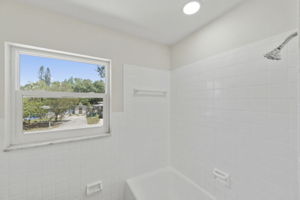 Interiors (27)