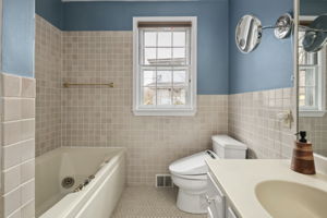  Photo 47