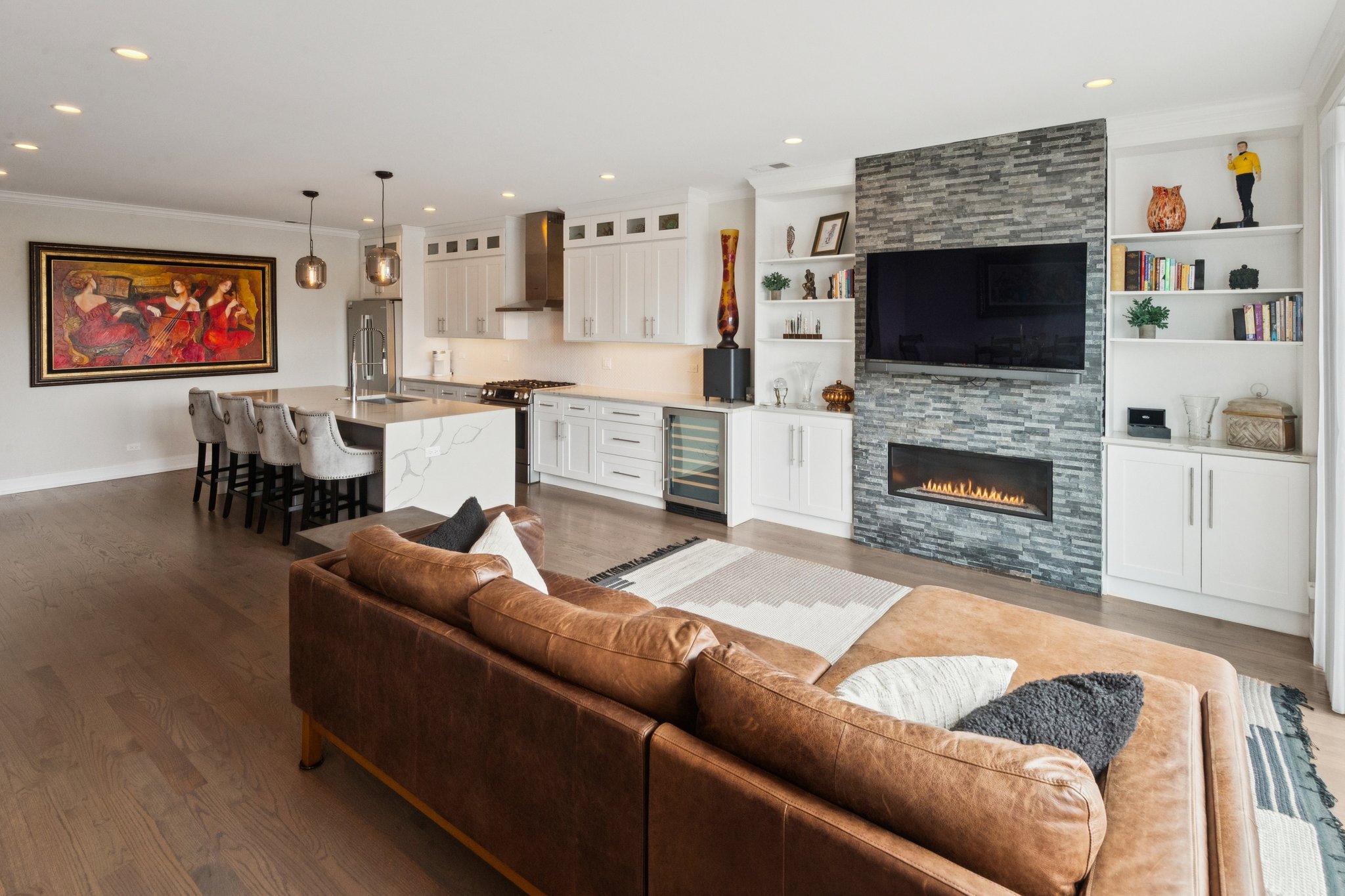 5137 N Lincoln Ave_006.jpg