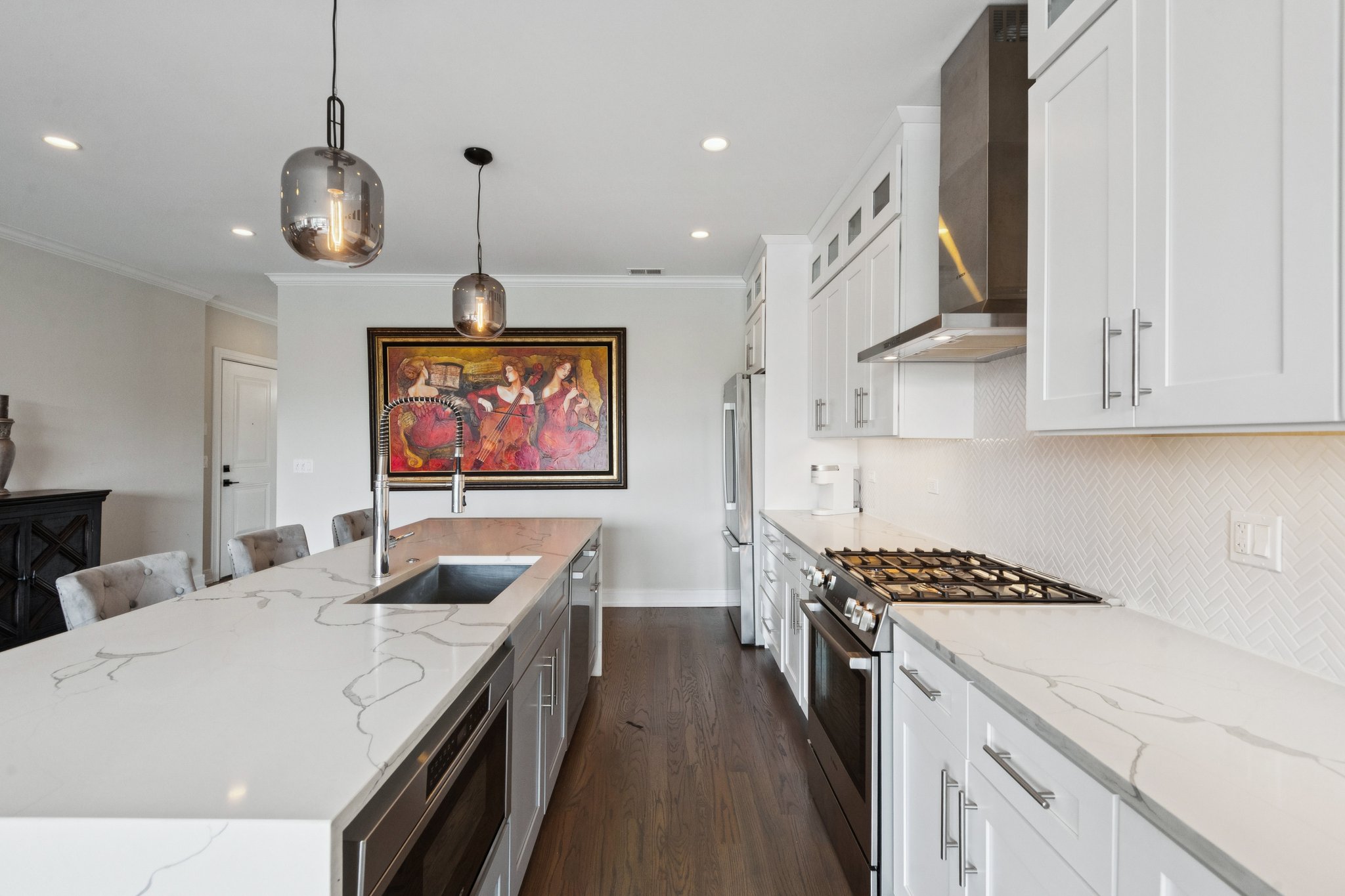 5137 N Lincoln Ave_013.jpg