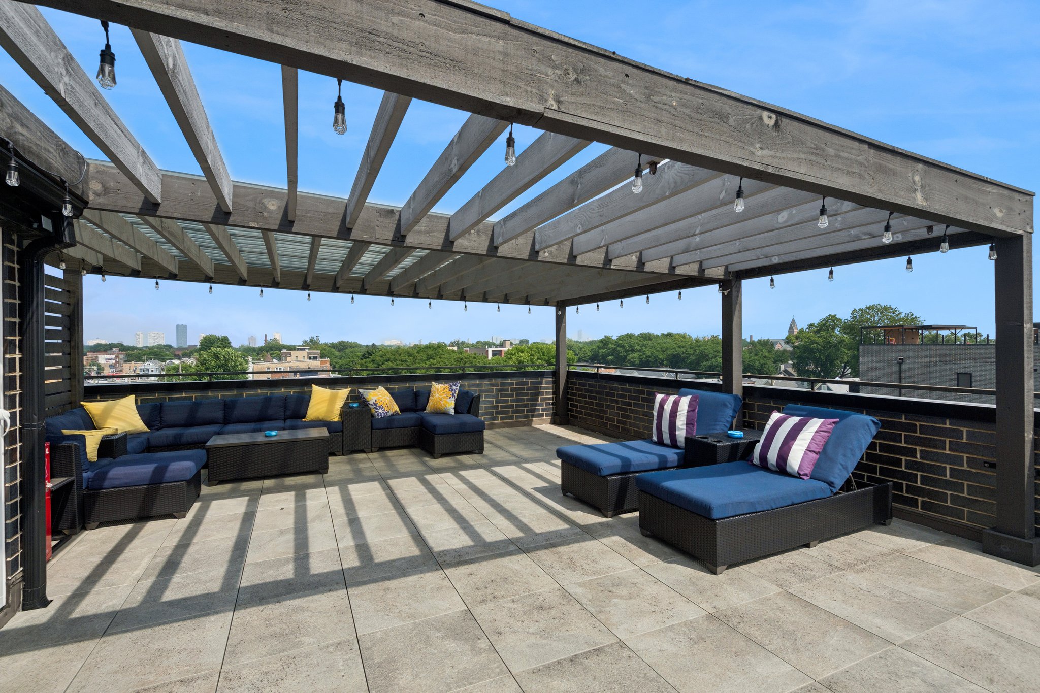 5137 N Lincoln Ave_035.jpg