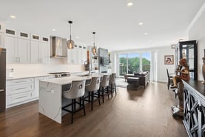 5137 N Lincoln Ave_015.jpg