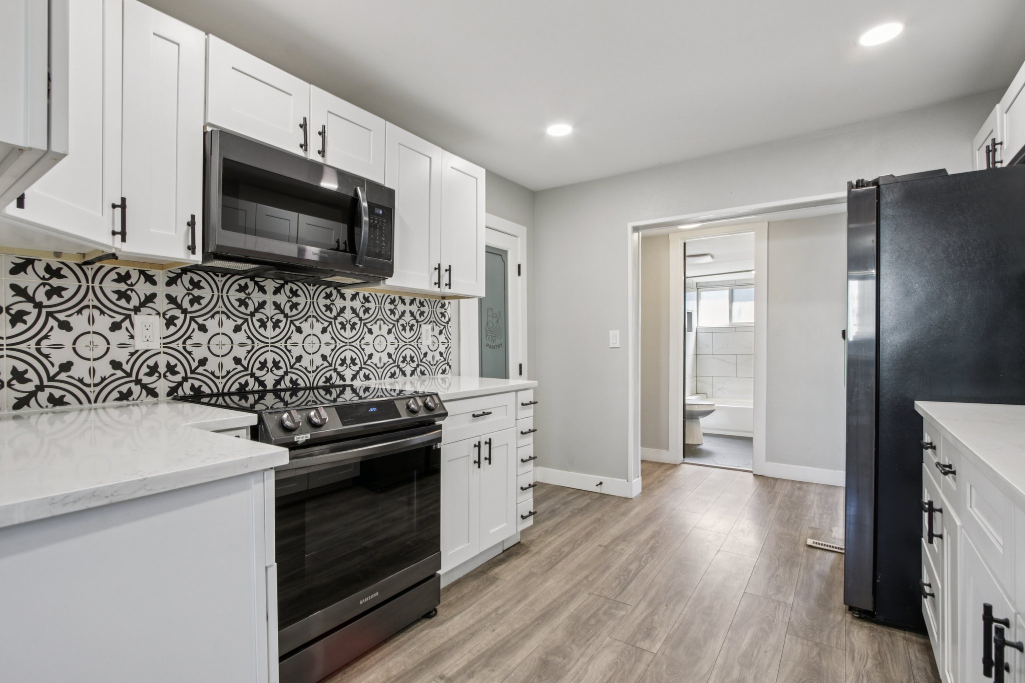 W 46th Ave-S0207-017.jpg