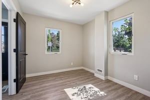W 46th Ave-S0207-021.jpg