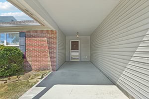 E Pine Ridge Dr-S1209-005.jpg