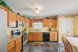E Pine Ridge Dr-S1209-017.jpg