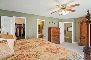 E Pine Ridge Dr-S1209-019.jpg