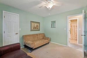 E Pine Ridge Dr-S1209-030.jpg