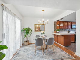 Dining Room/Breakfast Nook