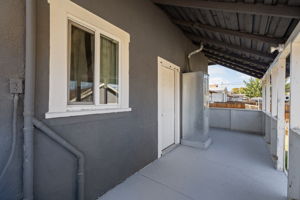  Photo 33