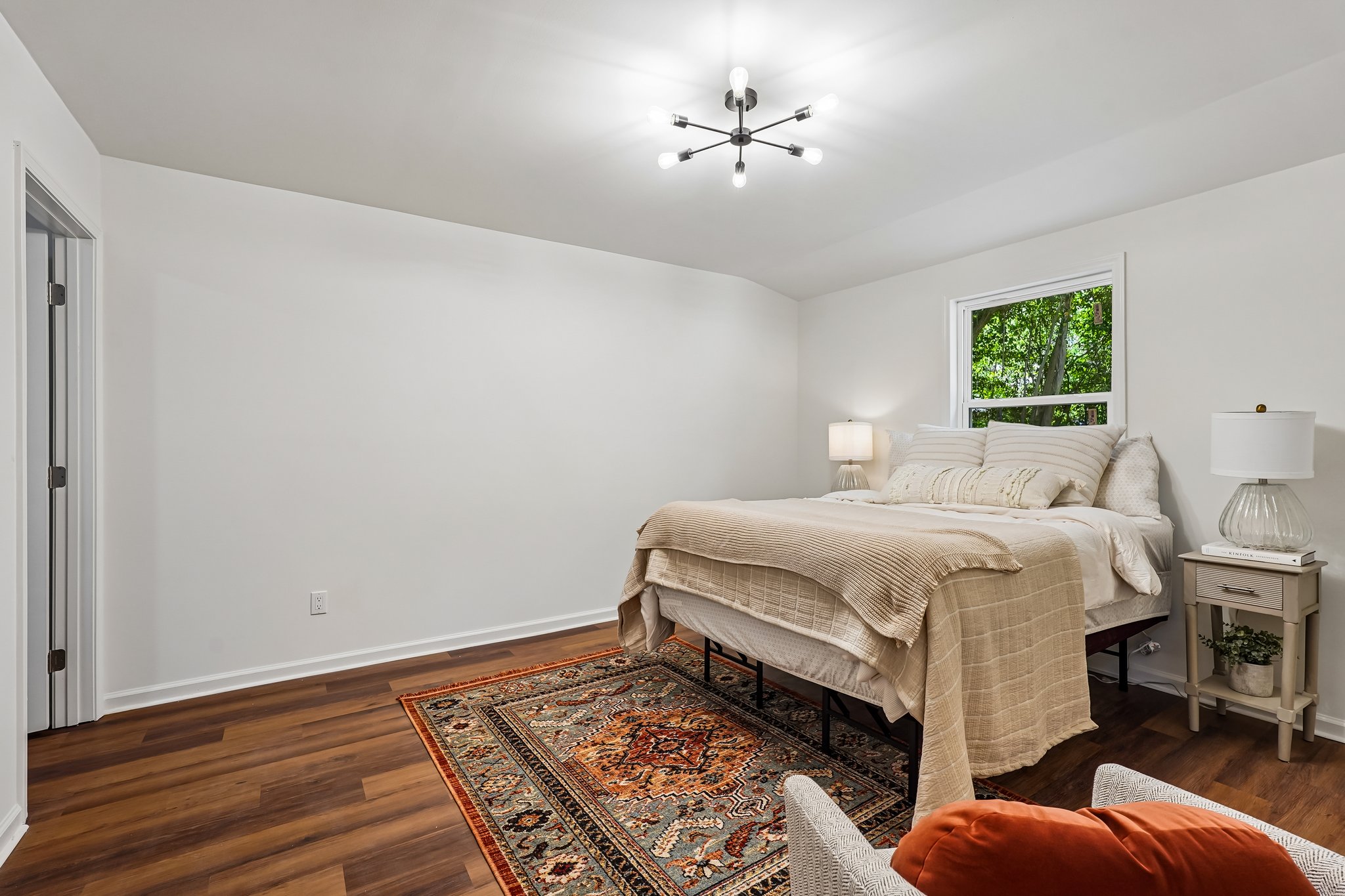 W Arch St-S2304-016.jpg