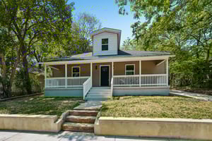 W Arch St-S2304-001.jpg