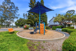 045_F8_514 Westaire Blvd