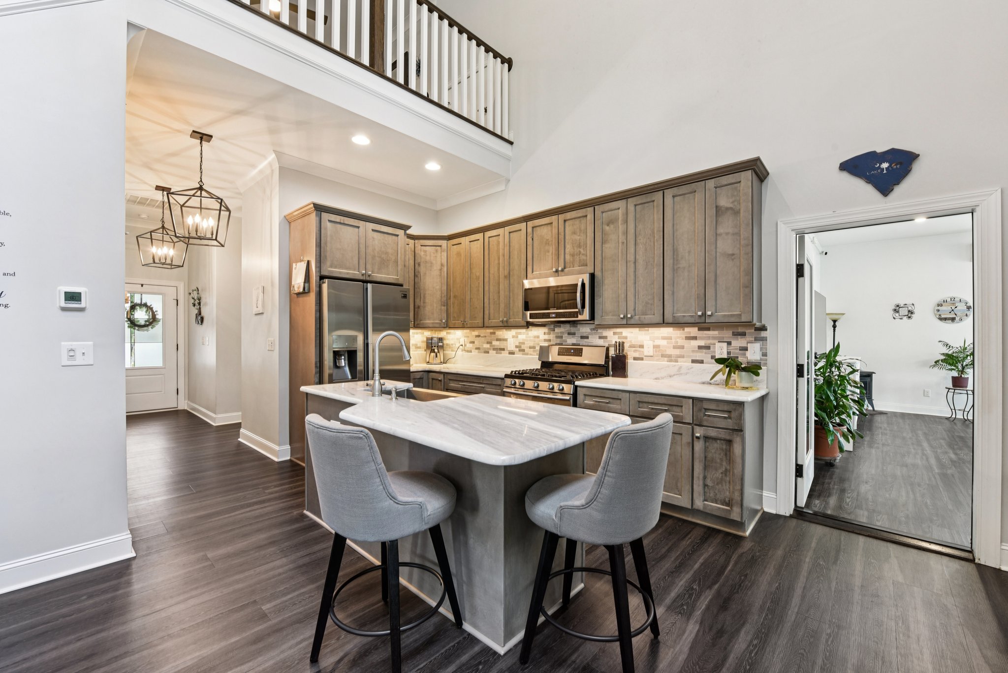 Sapp Cir-L1807-017.jpg