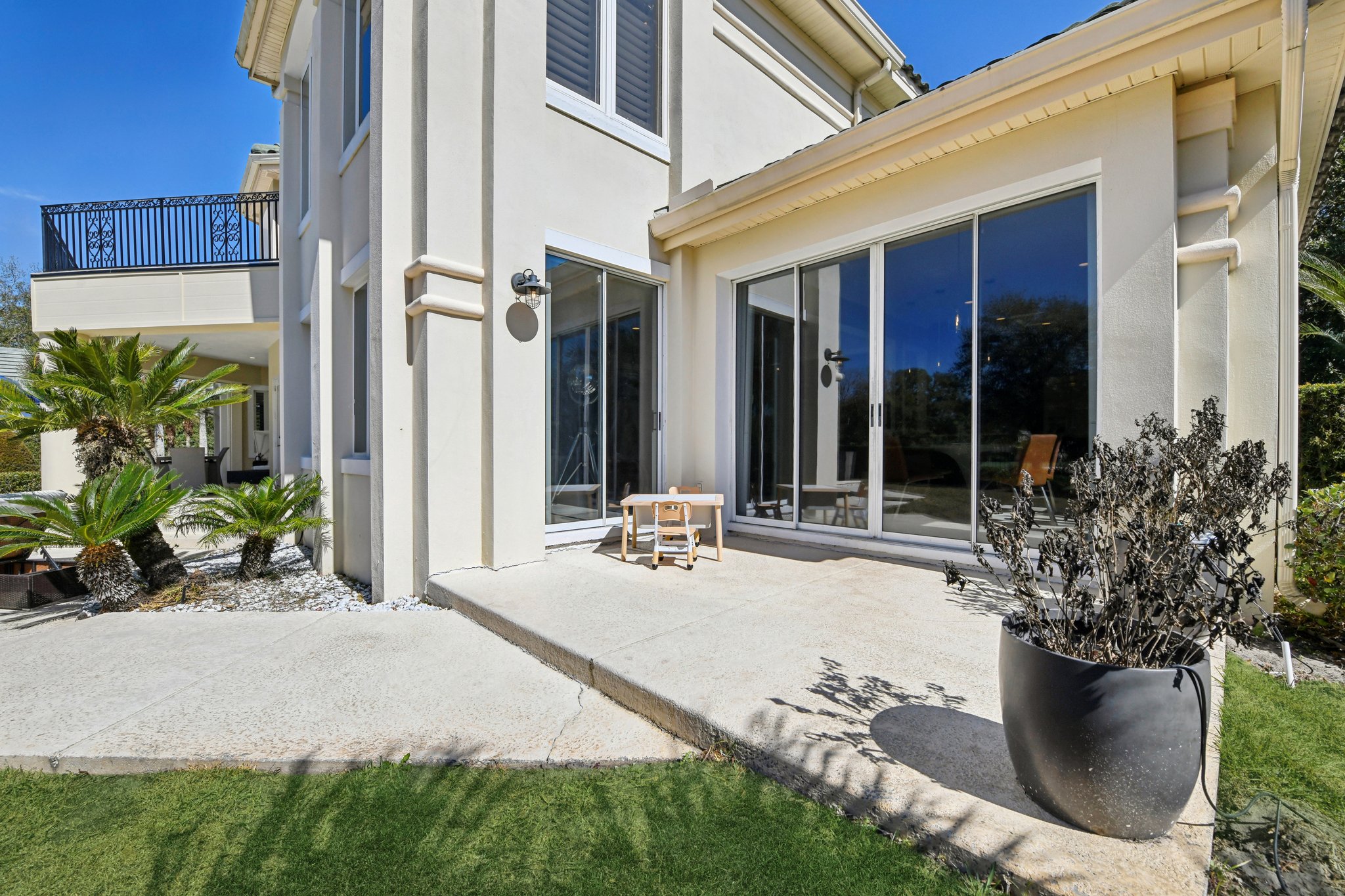 Latrobe Dr-L1102-055.jpg