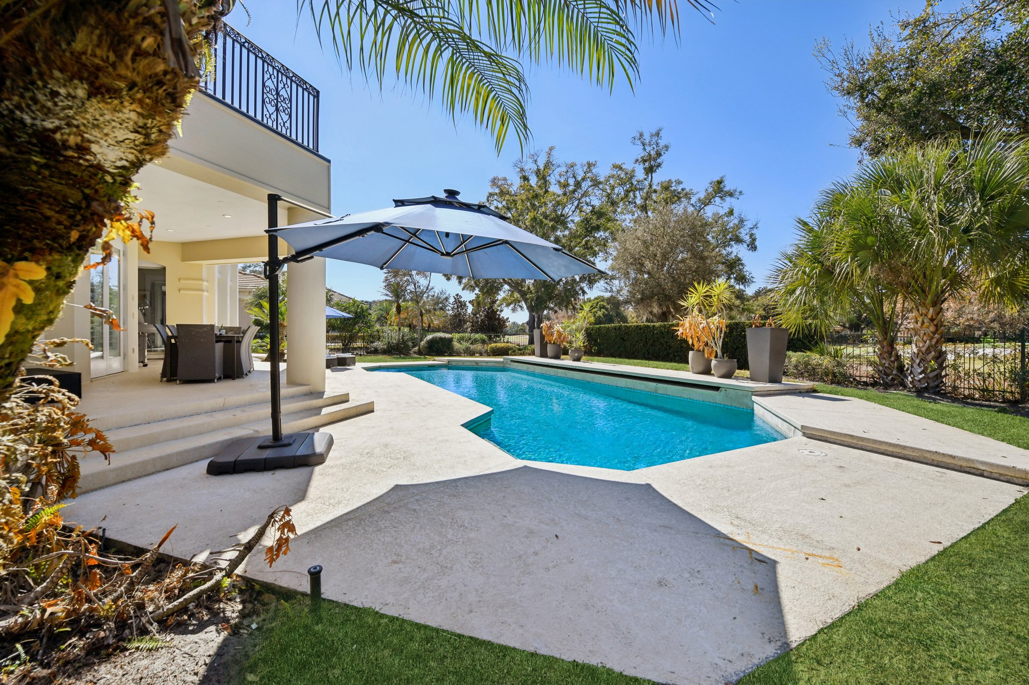 Latrobe Dr-L1102-061.jpg