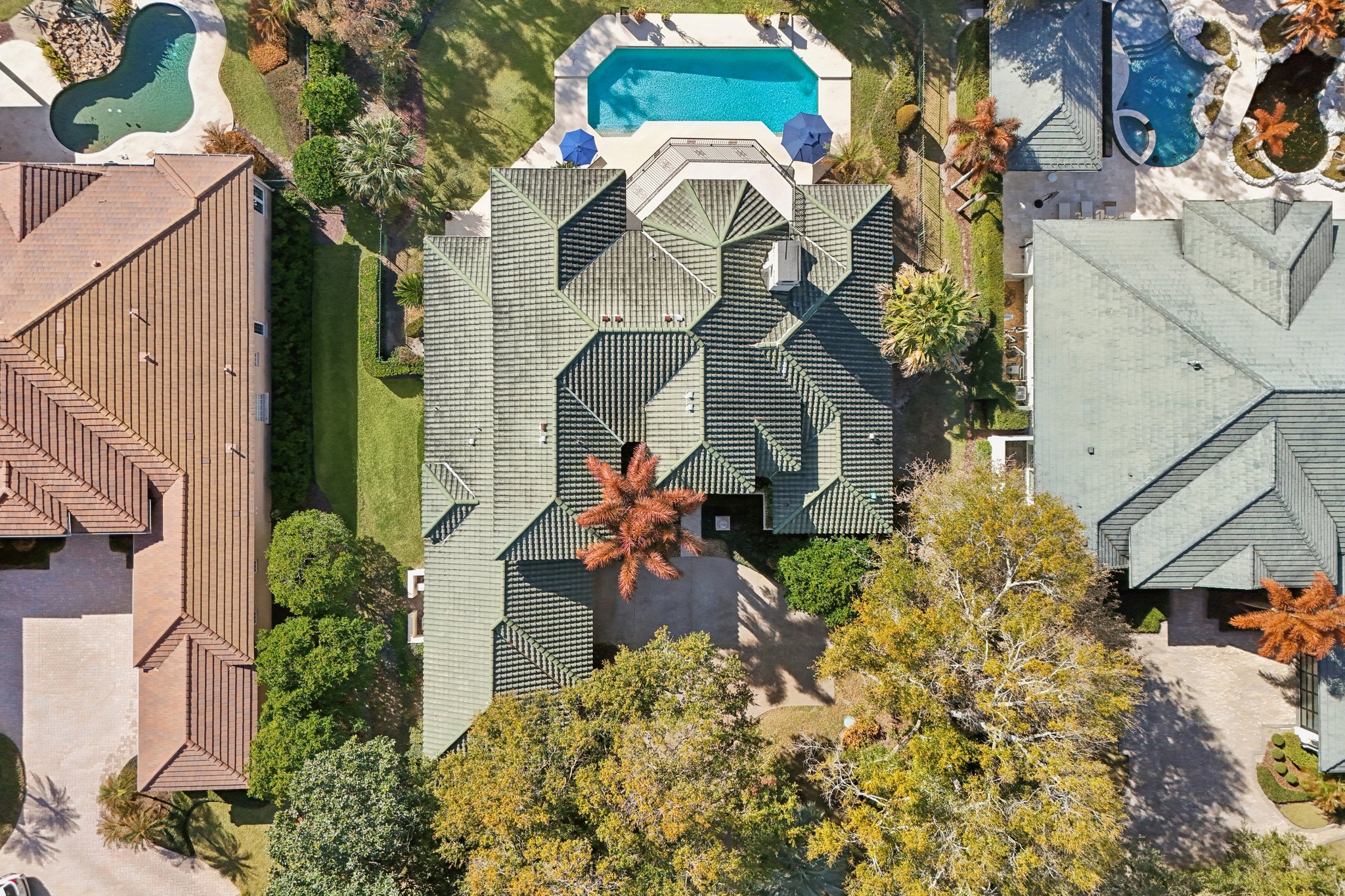 Latrobe Dr-L1102-071.jpg