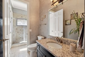 Latrobe Dr-L1102-038.jpg