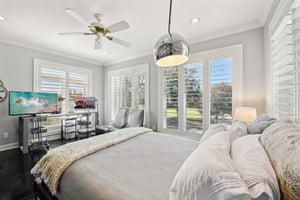 Latrobe Dr-L1102-050.jpg