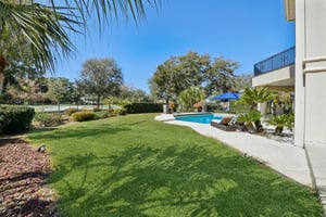 Latrobe Dr-L1102-056.jpg