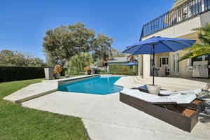 Latrobe Dr-L1102-057.jpg