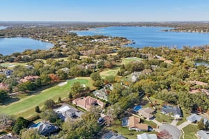 Latrobe Dr-L1102-086.jpg