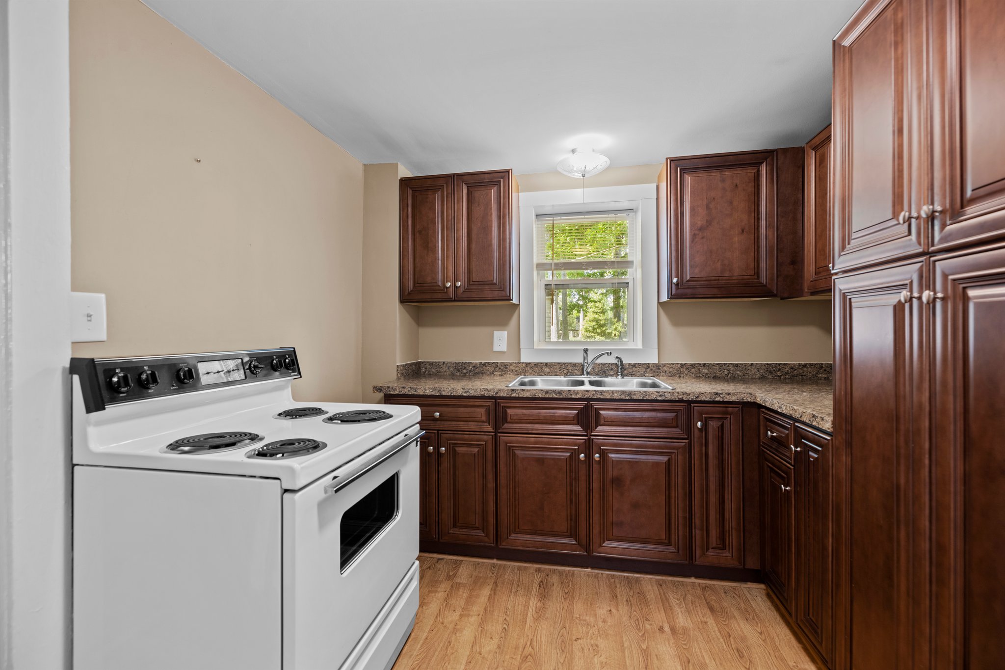 5145 Mt Holly-Huntersville Rd, Charlotte, NC 28216, USA Photo 38