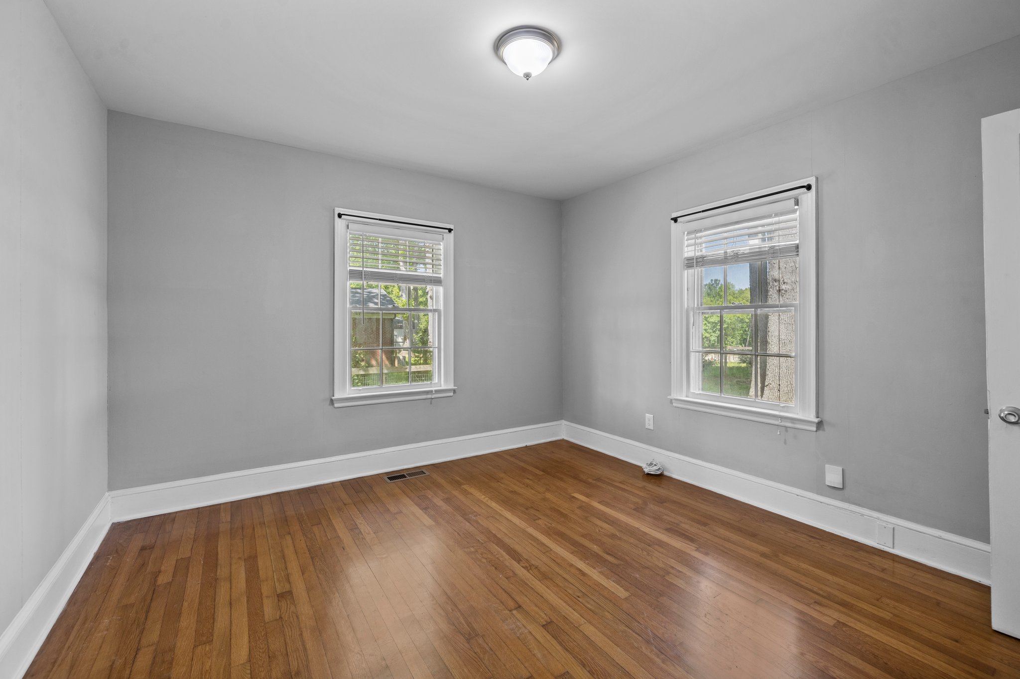 5145 Mt Holly-Huntersville Rd, Charlotte, NC 28216, USA Photo 25
