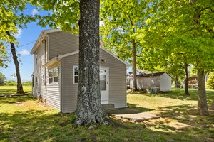 5145 Mt Holly-Huntersville Rd, Charlotte, NC 28216, USA Photo 6