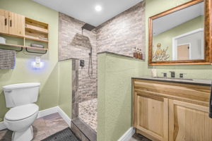 Bathroom1a