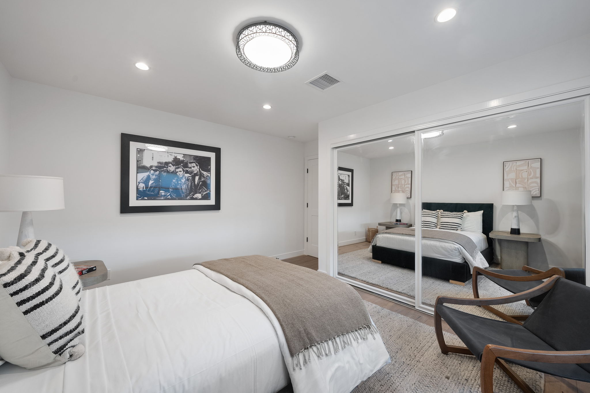5146 N Maywood Avenue-70