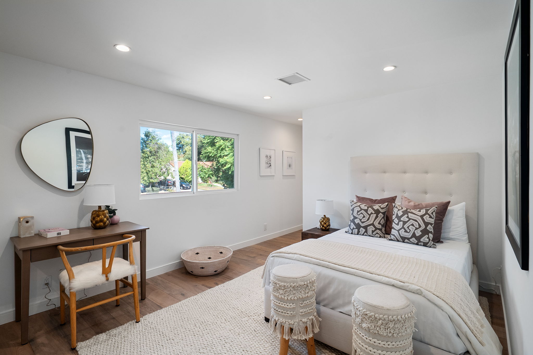 5146 N Maywood Avenue-72