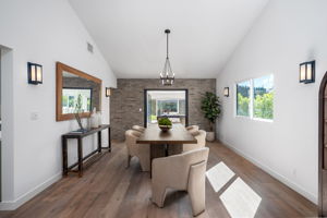 5146 N Maywood Avenue-21