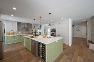 5146 N Maywood Avenue-38