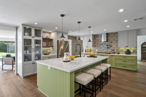 5146 N Maywood Avenue-42