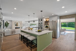 5146 N Maywood Avenue-44