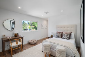 5146 N Maywood Avenue-72