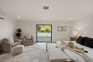 5146 N Maywood Avenue-138