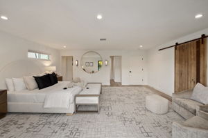 5146 N Maywood Avenue-139