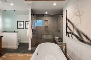 5146 N Maywood Avenue-143