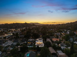 5146 N Maywood Avenue-170
