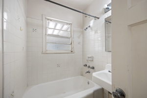 5147 Garden Grove Avenue-12