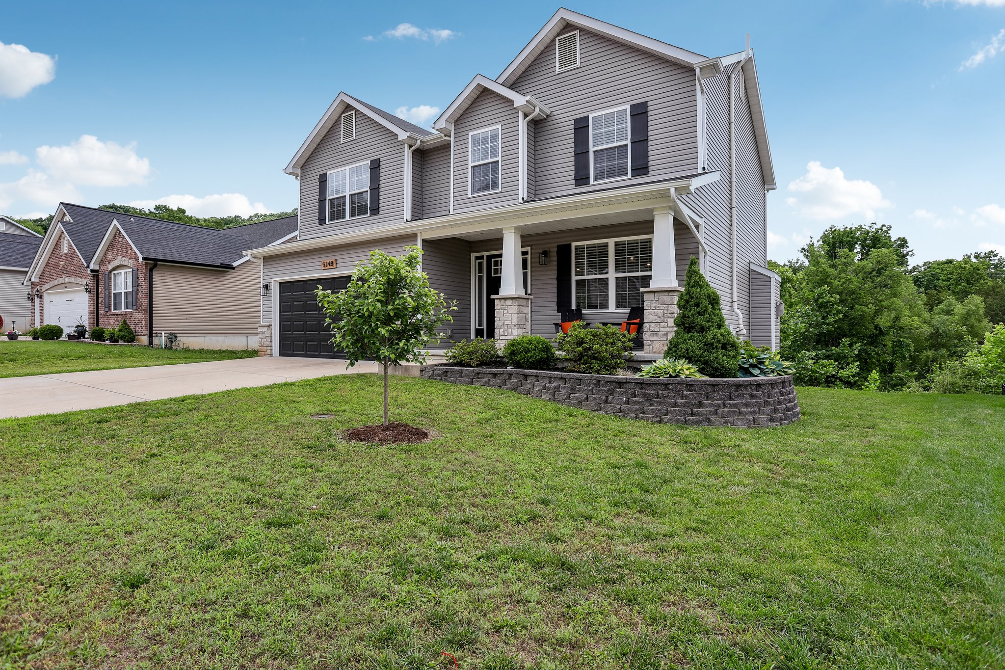 Seckman Ridge Way-S2705-003.jpg