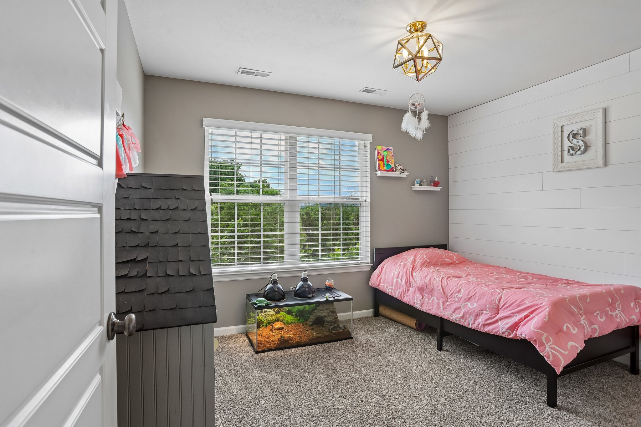 Seckman Ridge Way-S2705-027.jpg