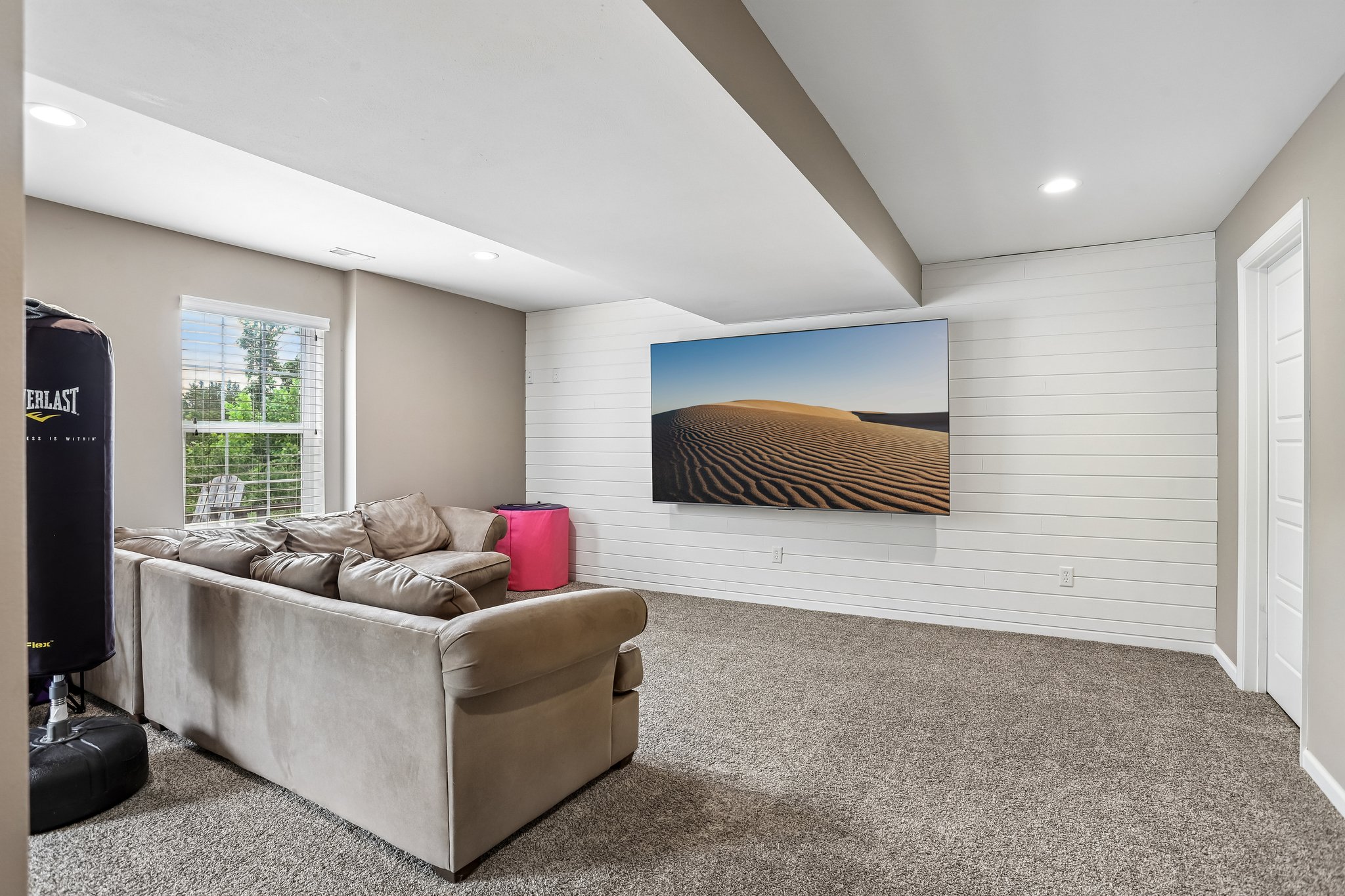 Seckman Ridge Way-S2705-029.jpg
