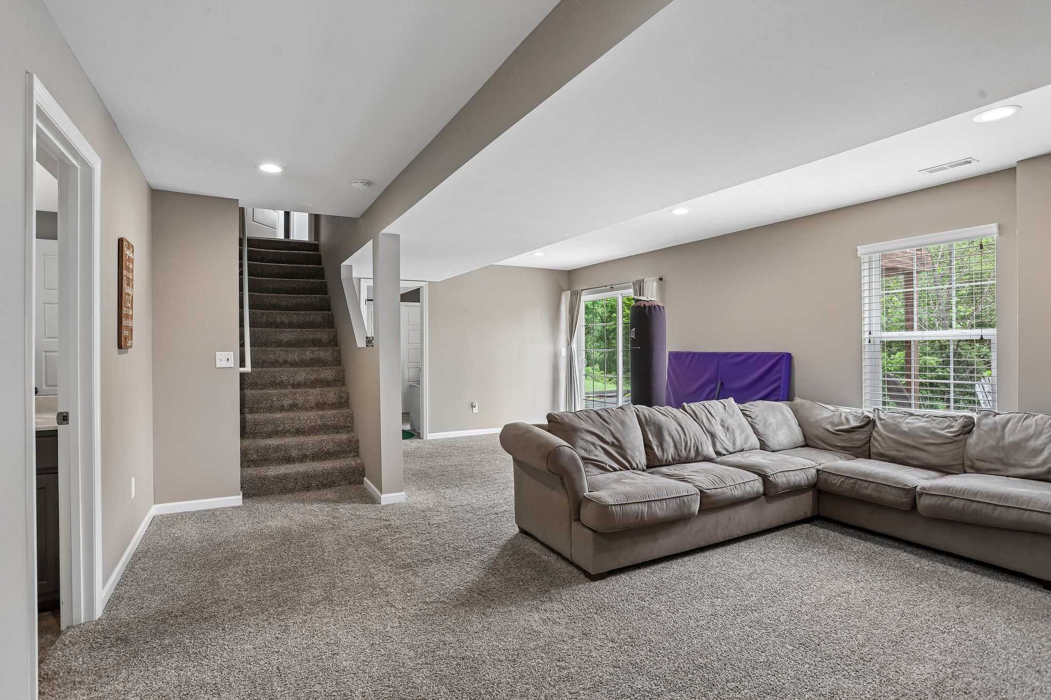 Seckman Ridge Way-S2705-030.jpg